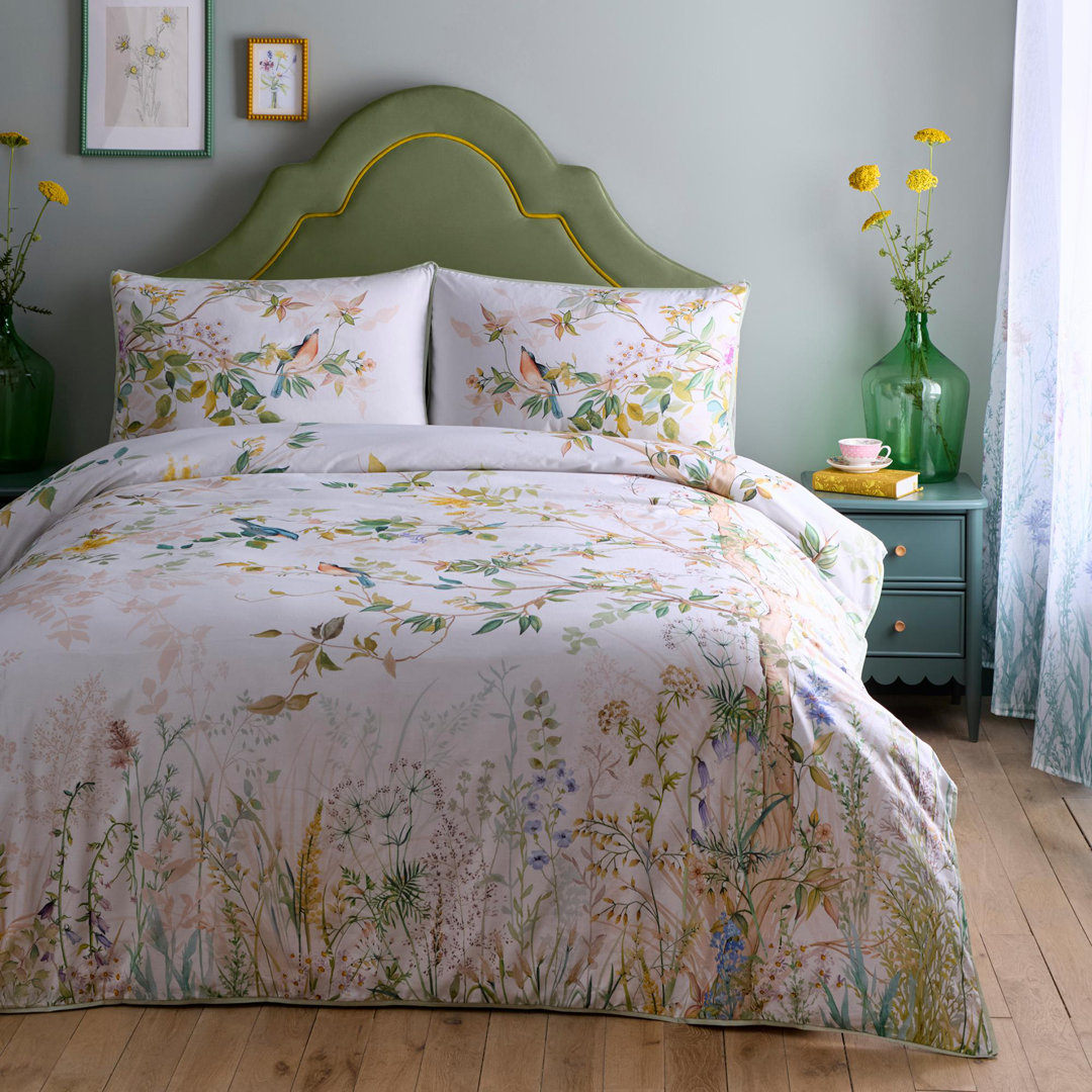 AppleTree Arianna Cotton Floral Duvet Cover Set with Pillowcases - Image 3