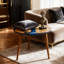Table d'appoint de style Mid-Century moderne en résine et noyer