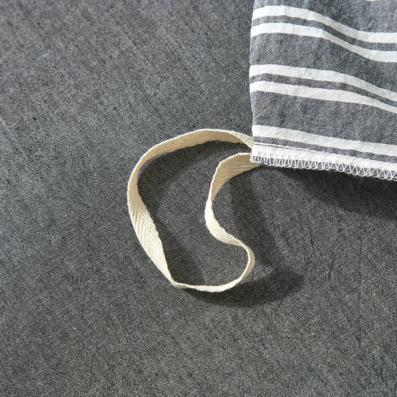 Ensemble de housse de couette à rayures XINMIANFANG, Bleu marine / blanc, Housse de couette pour très grand lit et 2 taies 