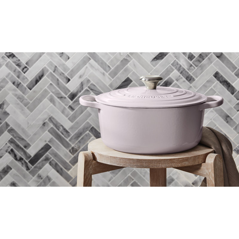 Le Creuset Enameled Cast Iron Oval Dutch Oven with Lid, 7.25 quarts, Shallot