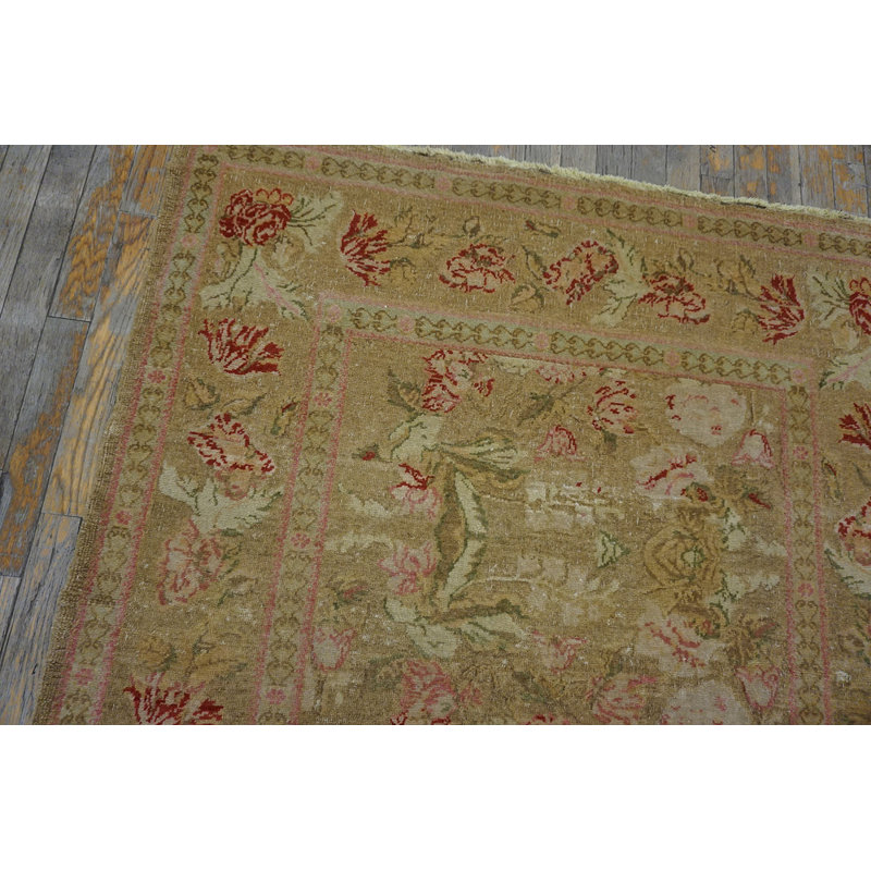 Antique Herekeh Turkish Knotted Rug