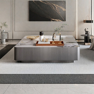 Table carrée moderne et luxueuse