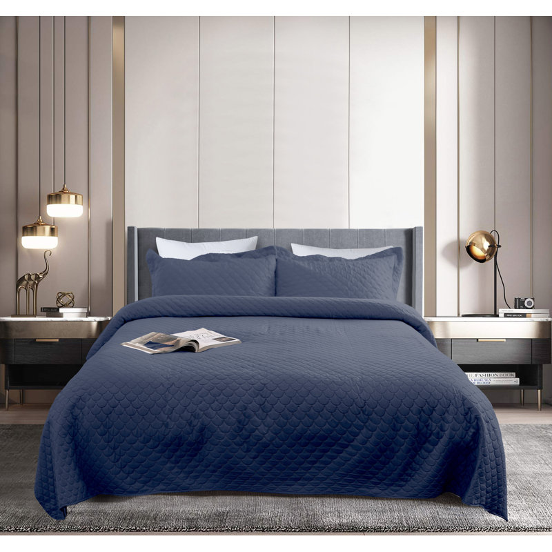 Basics Polyester Quilted Quilt, Full/Queen Quilt + 2 Standard Shams, Navy