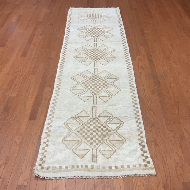 Bungalow Rose Handmade Turkish Oushak Wool Runner