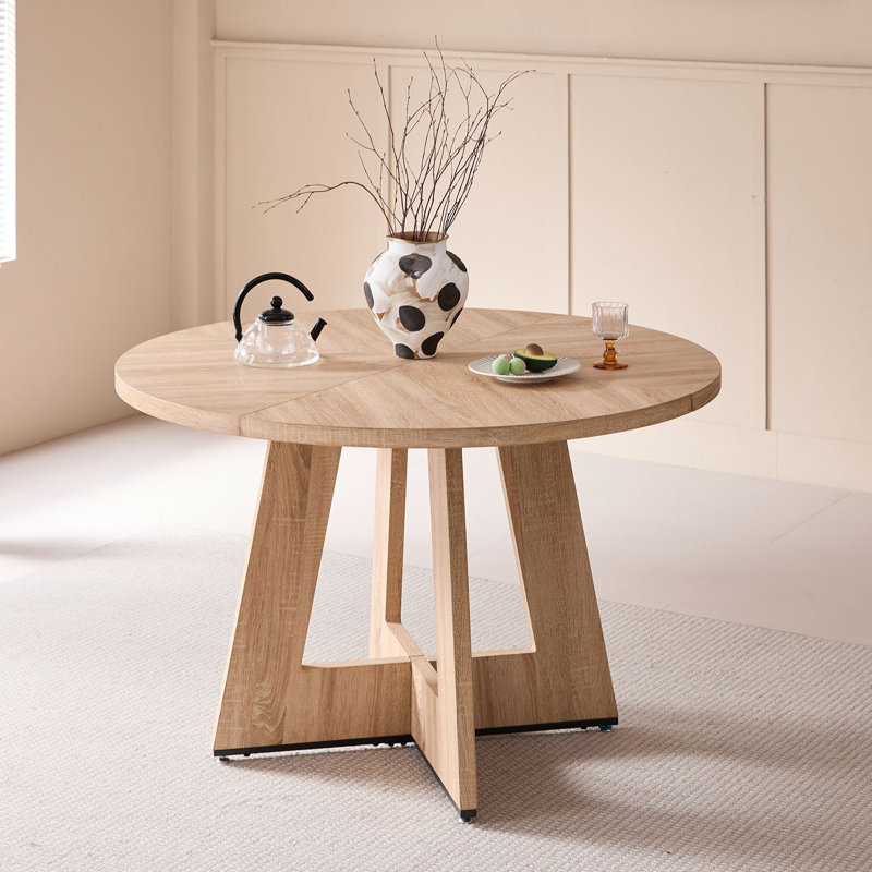 Round Dining Table, Light brown