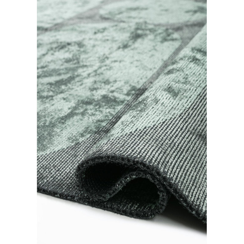 Romareo Geometric Hand Loom Indoor / Outdoor Area Rug, Rectangle 7'10" x 9'10"