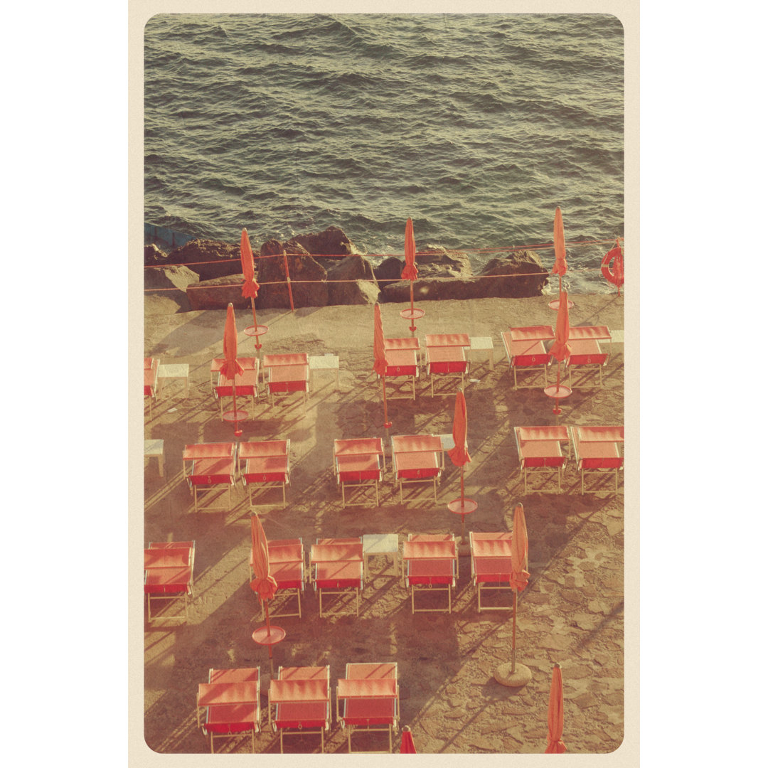 Strandkörbe in Positano von Jitalia - Leinwandbild