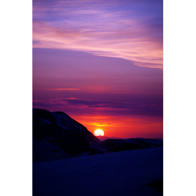 Multicolor Sunrise in Mountains par BSani - Photographie sur toile tendue
