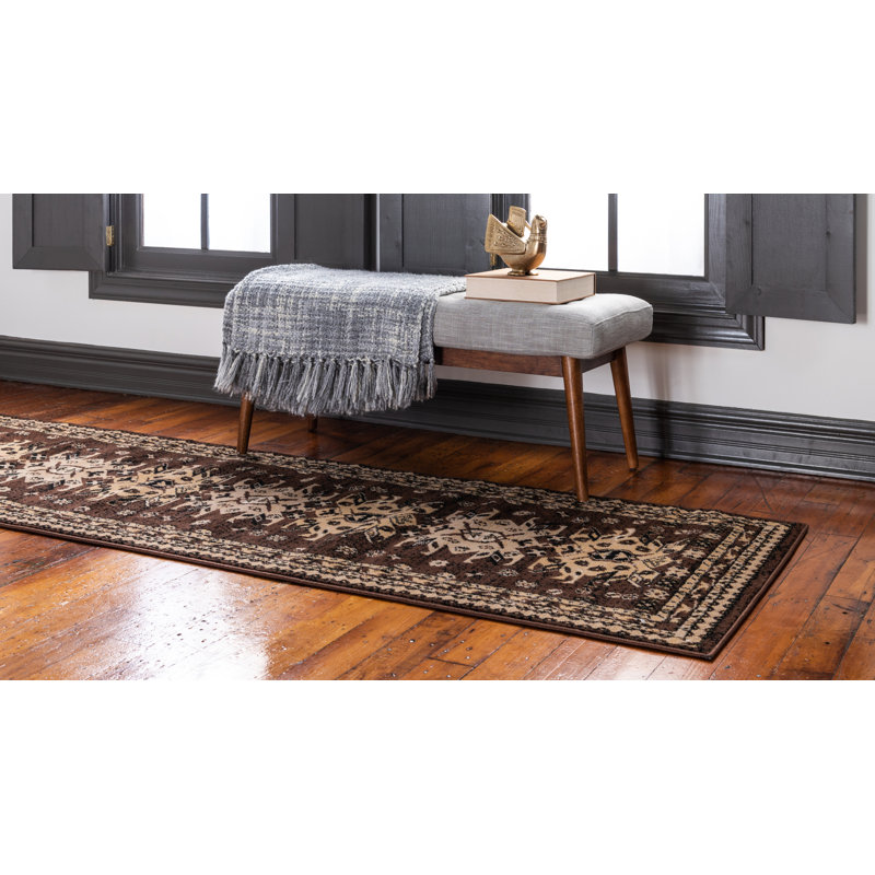 Eesi Oriental Indoor Rug, Runner 2'7" x 10'