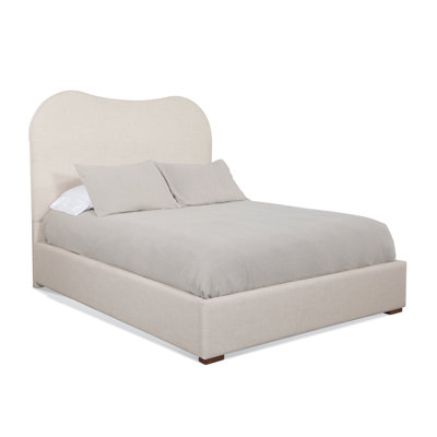 Marcie Upholstered Scalloped Bed