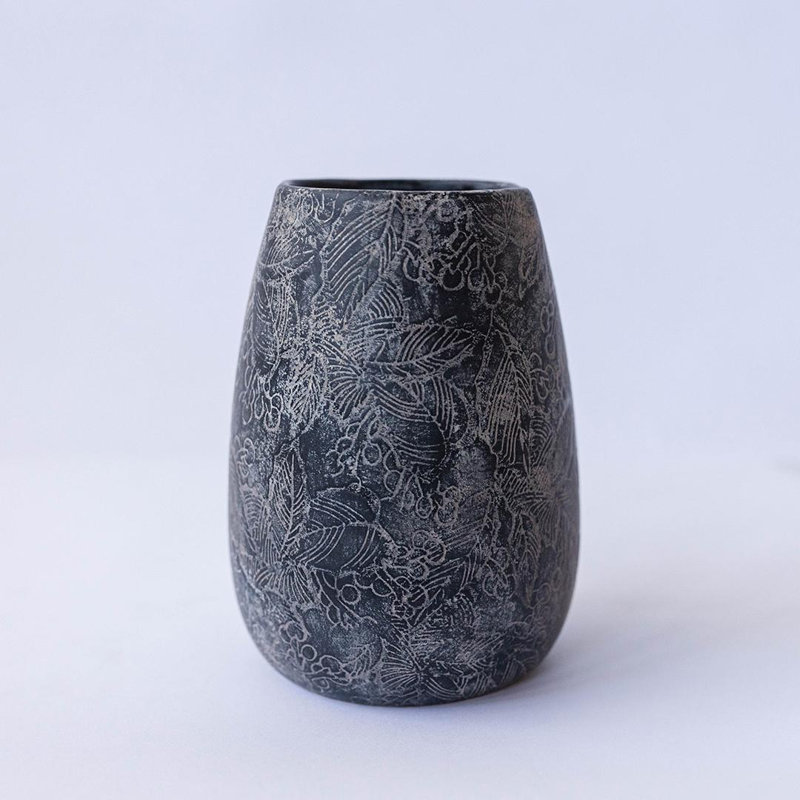 Vase à motif floral doux