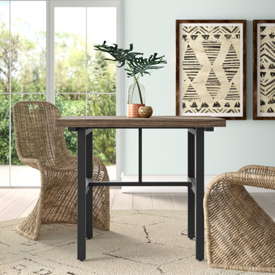 ALEZZI Round Metal Base Dining Table
