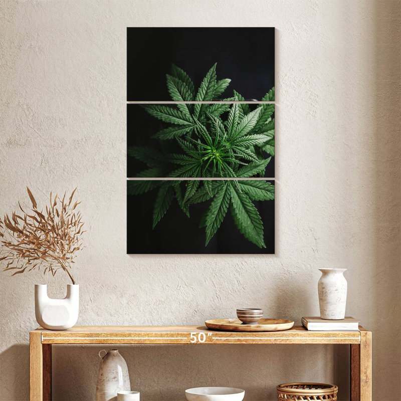 Feuilles de marihuana, H 38 po x l 24 po