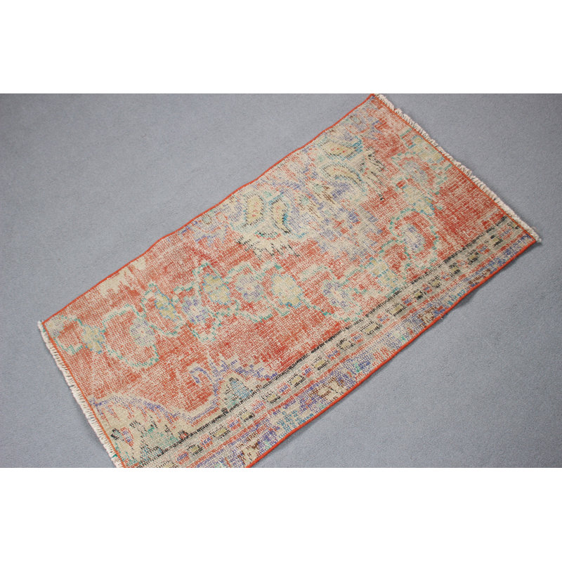 Petit tapis rouge turc tissé à la main, idéal pour les tapis de porte et les planchers décoratifs