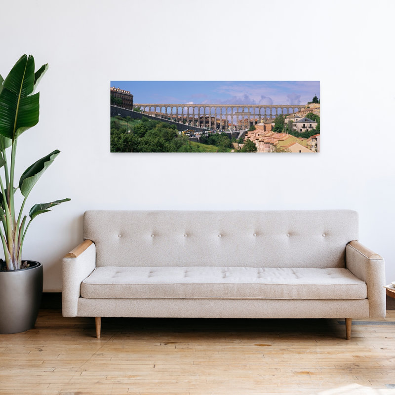 Route sous un aqueduc, Ségovie, Espagne, architecture contemporaine abstraite, art mural, H 16 po x l 48 po