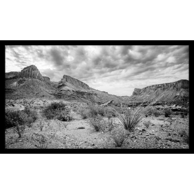 Big Bend Ranch State Park Rio Grande - Estampe numérique sur papier de qualité supérieure avec cadre noir par Gary Swenor