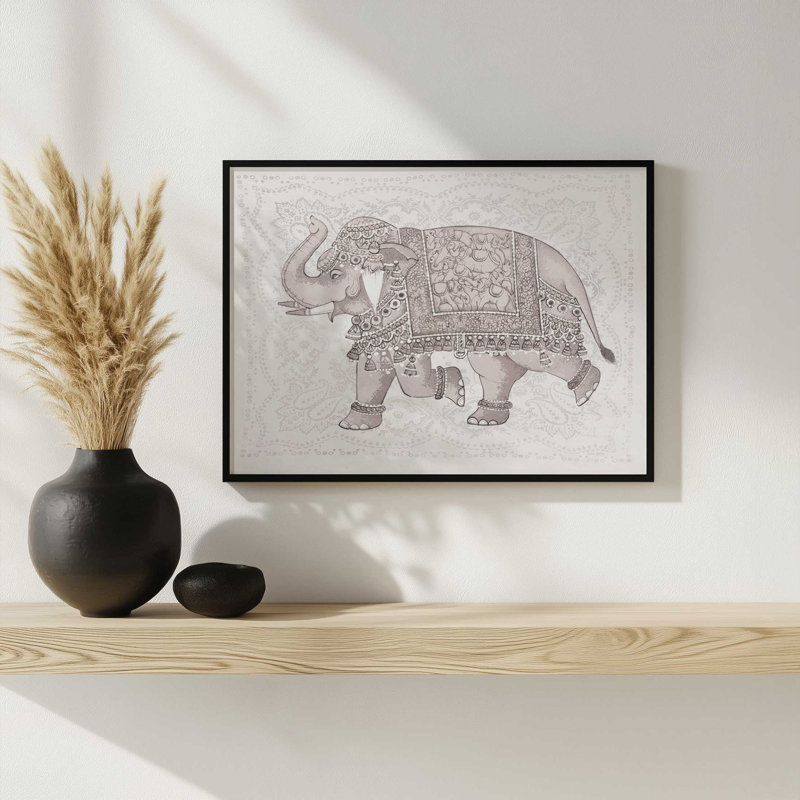«Graceful Elephant» par Amber Sterling, reproduction d'art, L 16 po x H 12 po, Argent, Impression encadrée