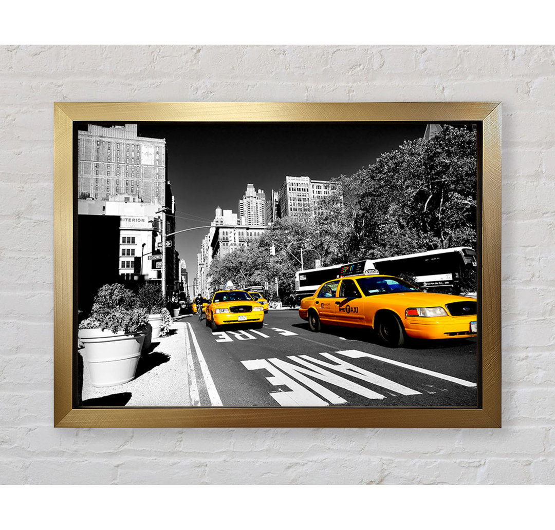 New York Yellow Taxi Drive - Einzelne Bilderrahmen Kunstdrucke