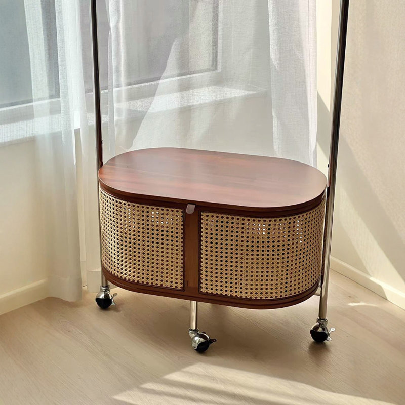 Portemanteau à roues silencieuses avec frein et rangement multiple