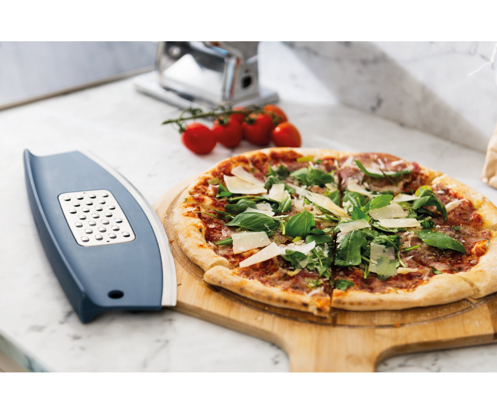 BergHOFF Leo Pizza Cutter and Grater