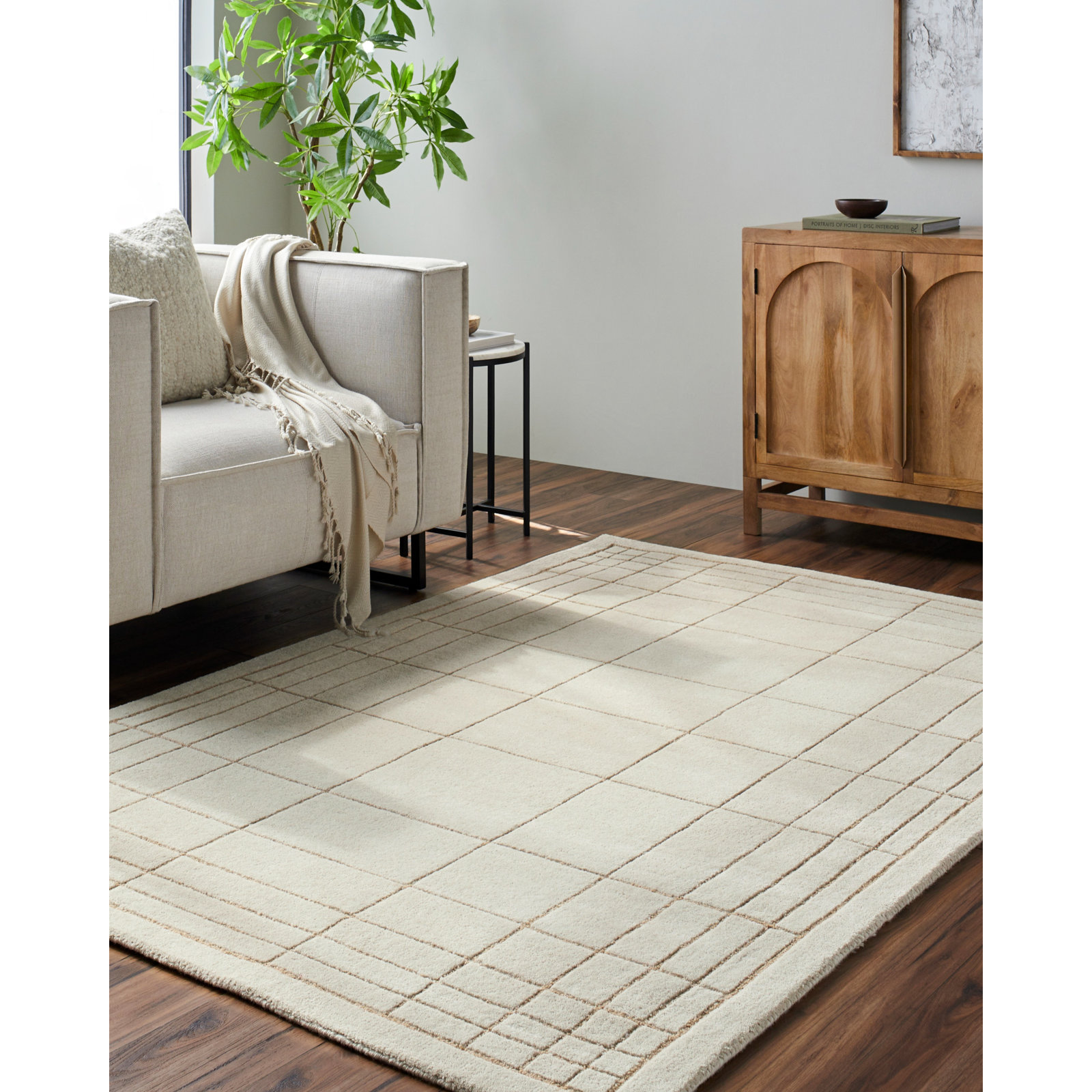 Mallory Hand-Woven Gray Rug, Rectangle 5' x 8'