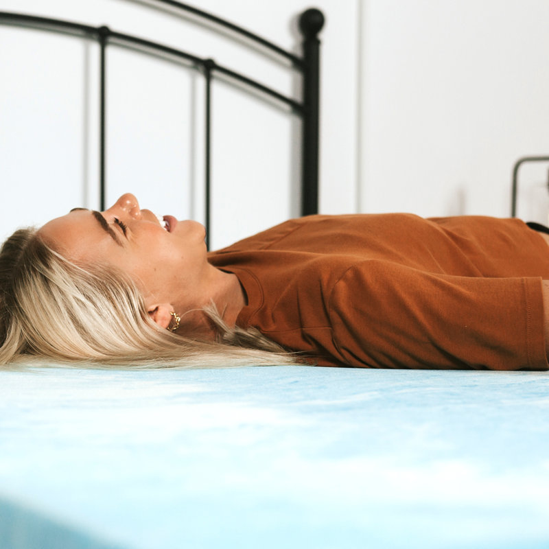 King Size Blue and Cream Gel Foam Mattress Topper