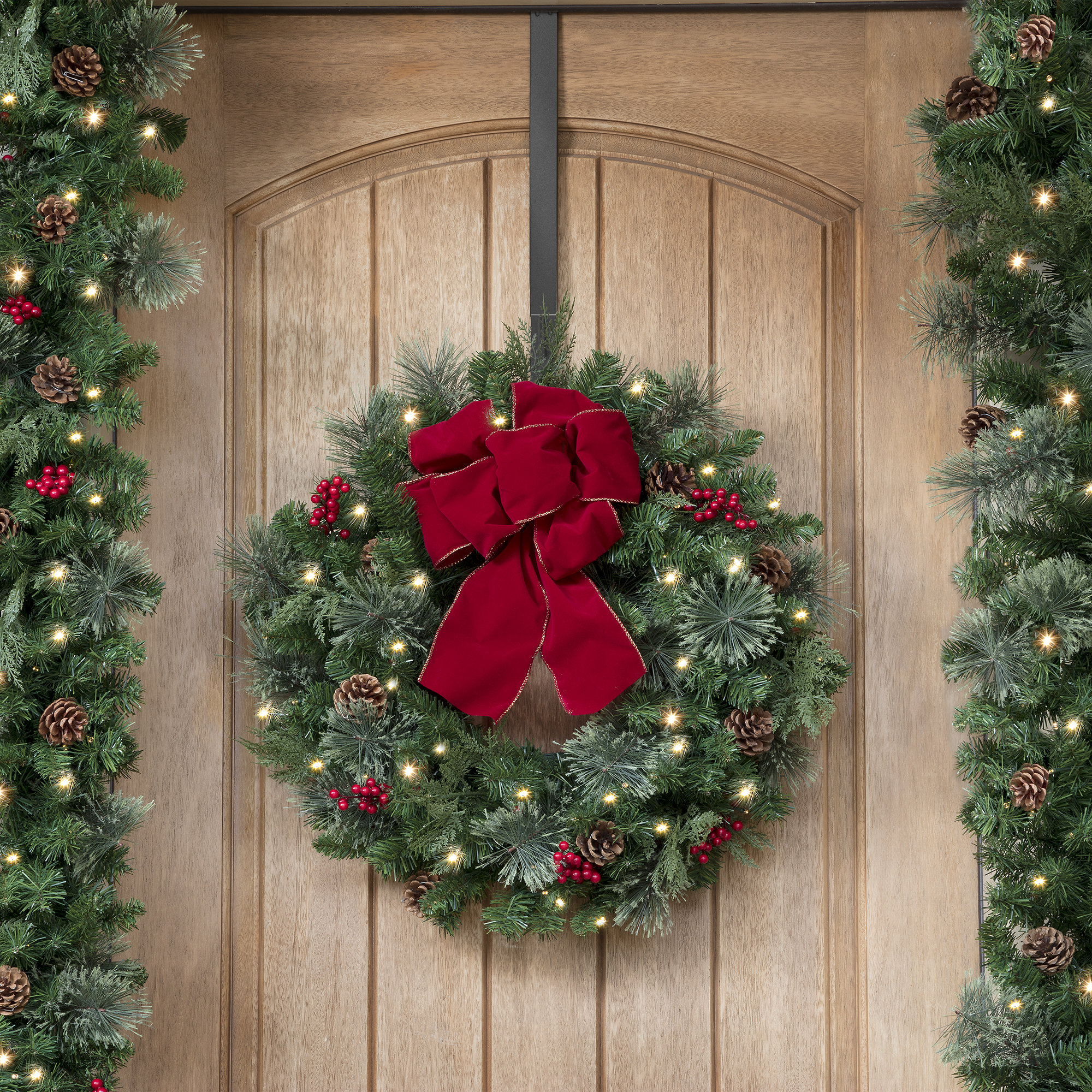 Adapt Adjustable Length Wreath Hanger, Matte Black, 1