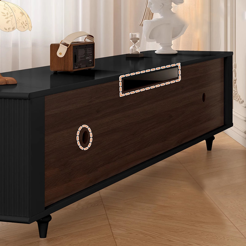Deana, Black