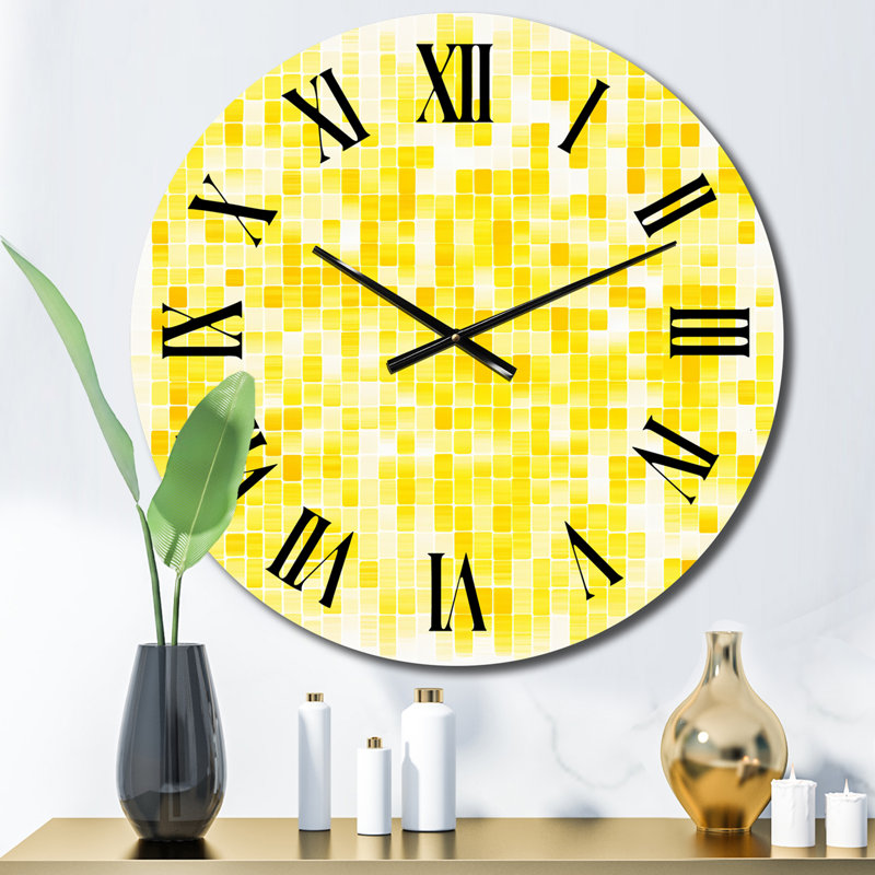 Horloge murale jaune en métal I, Petit