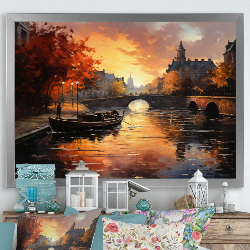 «Yellow Canal Golden Glow Warm» sur impression sur toile, H 34 po x l 44 po x P 1,5 po, Cadre simple argenté