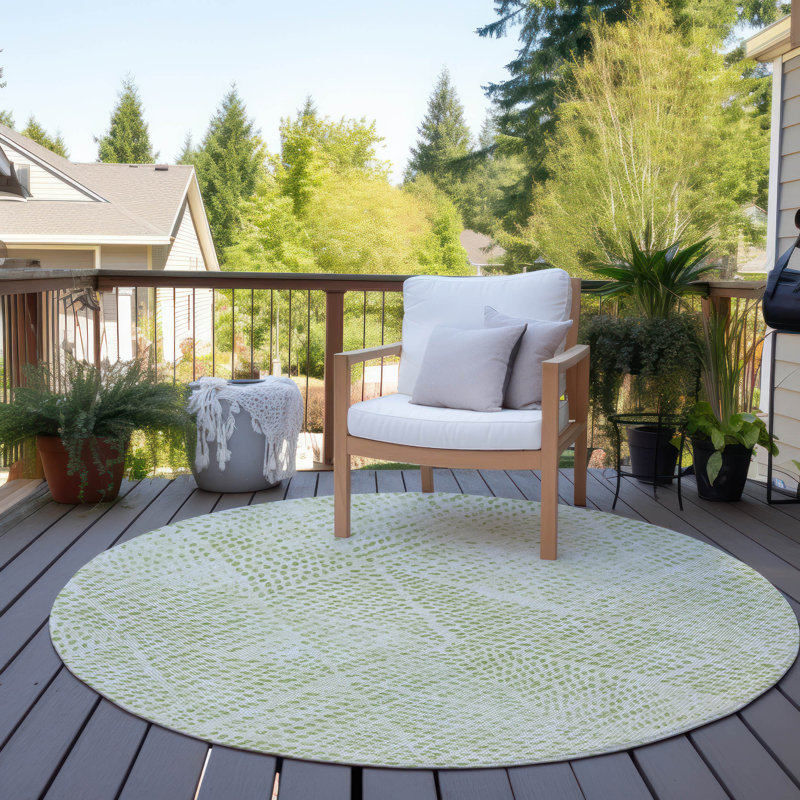 Jurnee Washable Geometric Indoor / Outdoor Rug, Round 8'