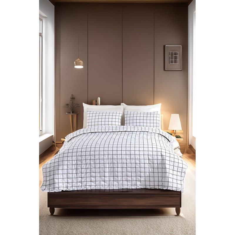 Quilt Set with Pillowcases, All-Season Lightweight, Digitally Printed Design, 65% Cotton – Soft, Durable, Machine Washable