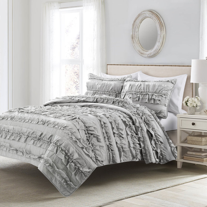 Belle Microfiber Reversible Traditional Quilt Set, Twin Quilt + 1 Sham, Light Gray