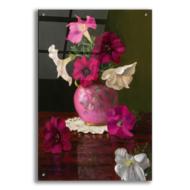 Pétunias dans un vase rose sur plastique / acrylique par Christopher Pierce, H 36 po x l 24 po x P 0,2 po