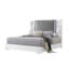 Lit Urban Simplicity-114722007