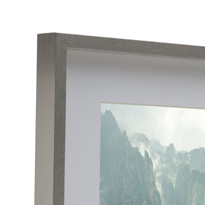 Mikasa 17 x 21-Inch Gallery Frame 