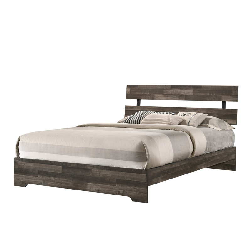 Grifton Solid Wood 6 Piece Bedroom Set