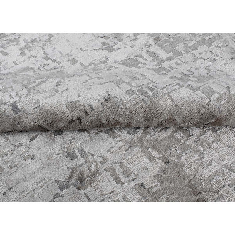 Area Rug in Gray, Rectangle 2' x 3'