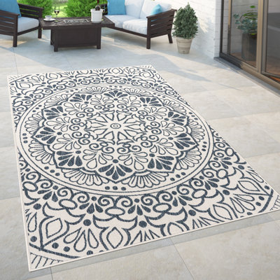 Oakcrest Ikat Area Rug