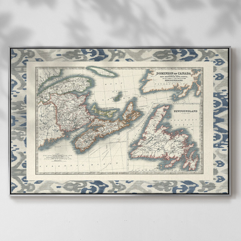 Carte du Canada bordée, Argent, H 27 po x l 41 po x P 2 po