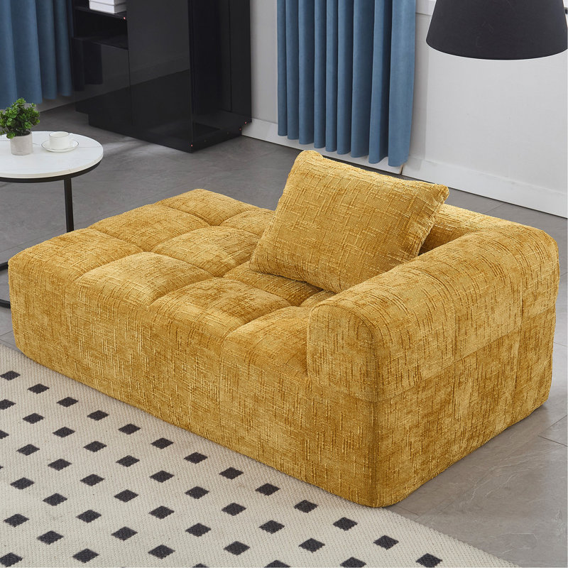 Chenille minimaliste, tissu froissé et expérience relaxante pour le salon de la chambre à coucher, ambiance spacieuse, Yellow