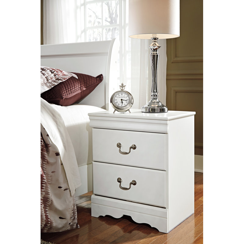 White Contemporary 2-Drawer Nightstand with Antique Pulls