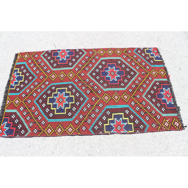 Tapis kilim turc fait à la main dans un motif géométrique rouge pour un style bohémien invitant