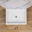 Base de bac de douche à seuil simple 48 po x 36 po en blanc avec ensemble de drain central