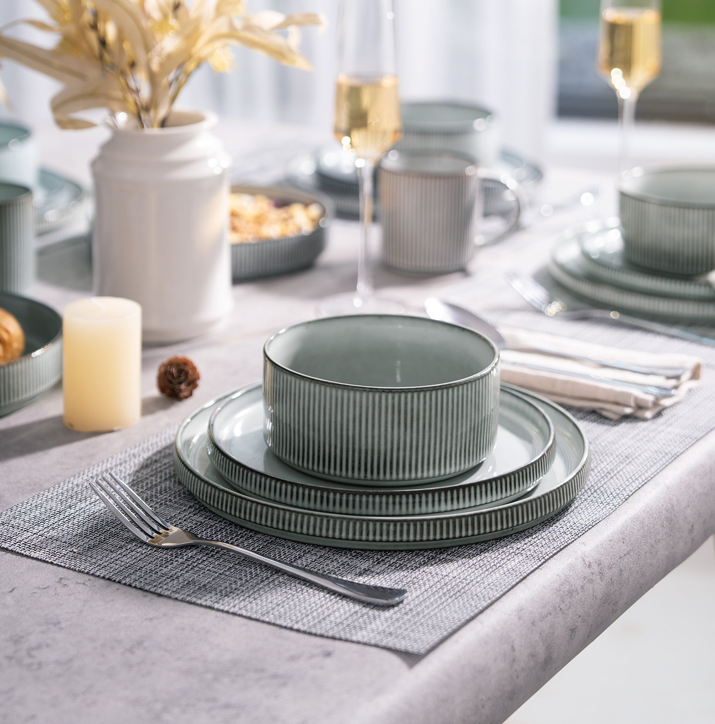 Azal Stoneware Dinnerware Set - Service for 4, Smoky Blue