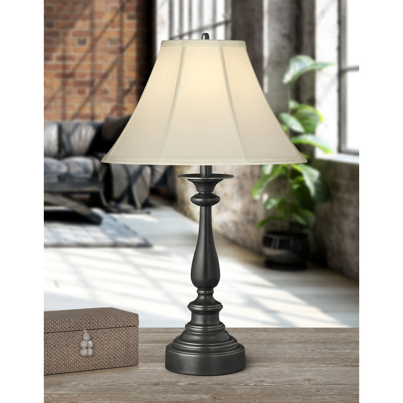 Lampe de table 28 po avec port USB Carico