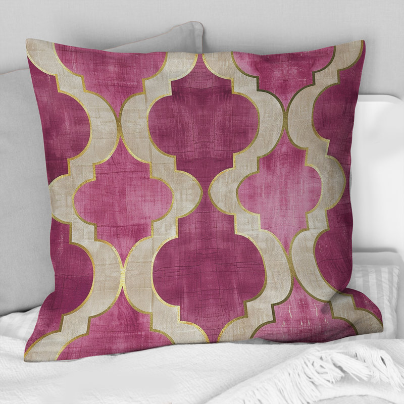 Coussin Magenta Quatrefoil Glam III - Transitional, H 16 po x l 16 po