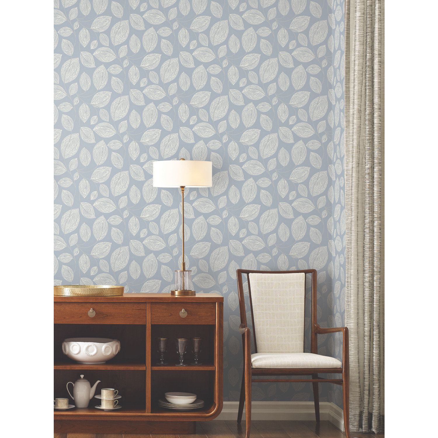 Seona Floral Wallpaper, Indigo Blue