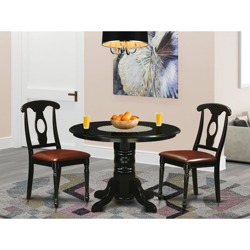 Ensemble table et chaises de cuisine 3 pièces comprenant une table ronde à pied central et 2 chaises de salle à manger en similicuir, 107 x 107 cm, noir