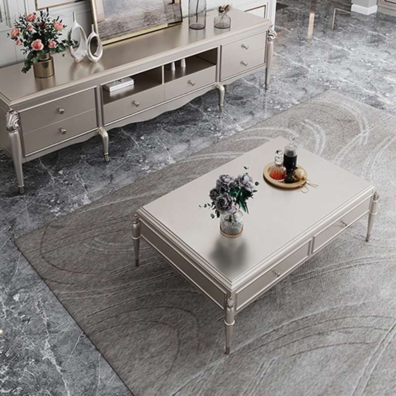 Table basse en bois massif